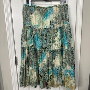 Boho western paisley tiered flowy midi skirt. Size L